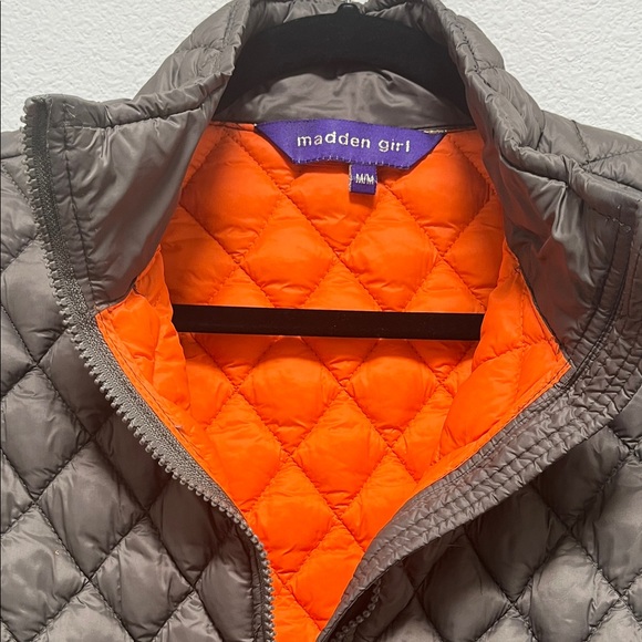 Madden Girl Quilted Jacket Size Medium - Picture 3 of 3